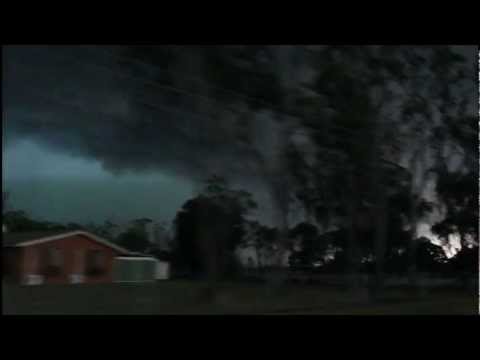 Oakey MONSTER Supercell - November 17th, 2012