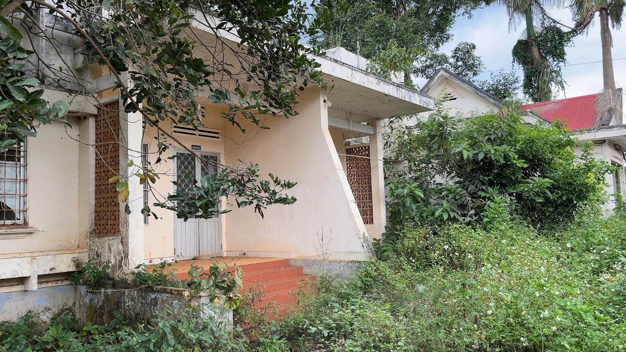 Заброшенный дом скрывал СТРАШНЫЙ СЕКРЕТ, из-за которого мы БЕЖАЛИ от страха!