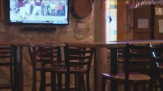 Restaurants continue to struggle with hiring | FOX 7 Austin