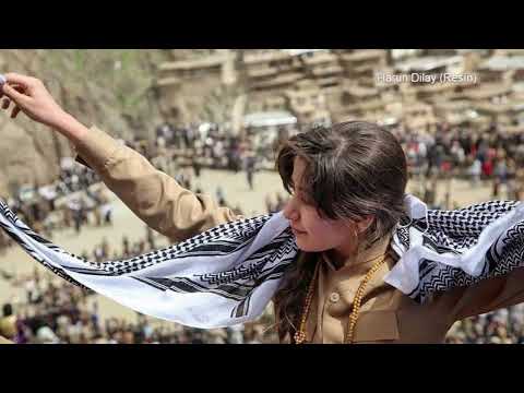 Karışık Kürtçe Şarkılar - Muzîka Têkel A Kurdî