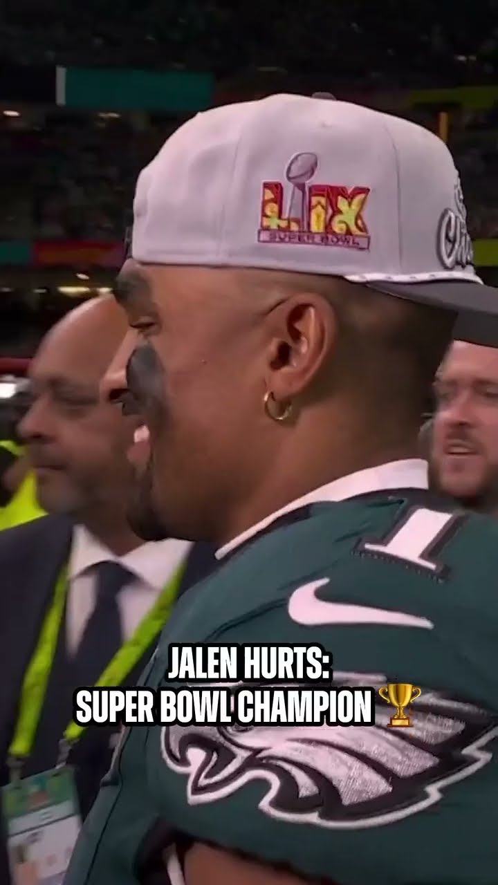 Jalen celebrating with Bry! ???