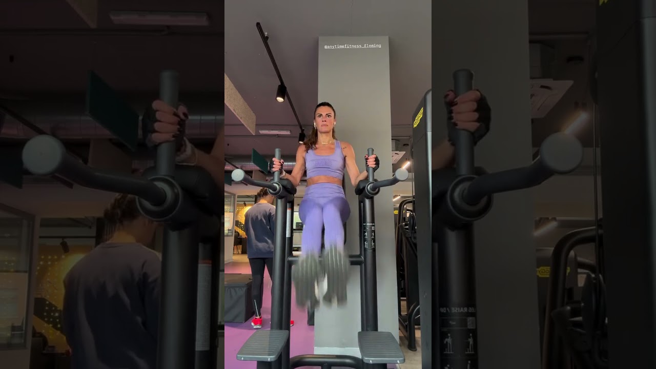 concentrato sull'obiettivo ❤️💃. buon fine settimana 