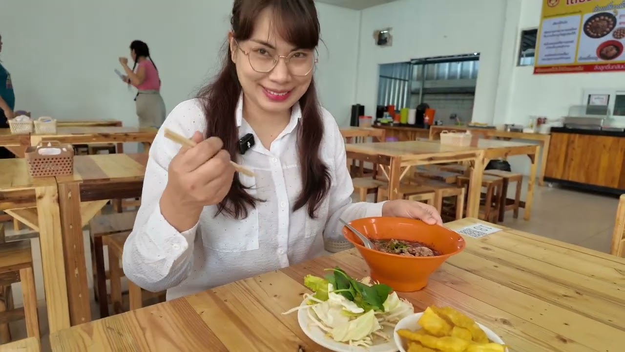 59฿เตี๋ยวเรือบุฟเฟ่ต์ลูกชิ้นเติมไม่อั้น.ถนนนิมิตรใหม่