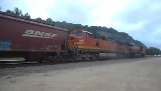 BNSF 4723 (Microsoft Train Simulator-2nd Unit) w/BNSF 7960 leading H-GFDGAL 6/26/21