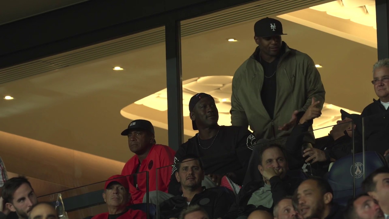 Michael Jordan visita el Parc des Princes - PSG