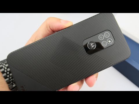 Motorola Defy 2021 Unboxing (Affordable Rugged Phone)