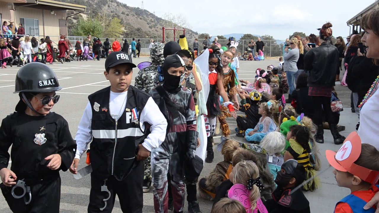ASC 4414 2014 Halloween Parade at the Frazier Park Elementary School