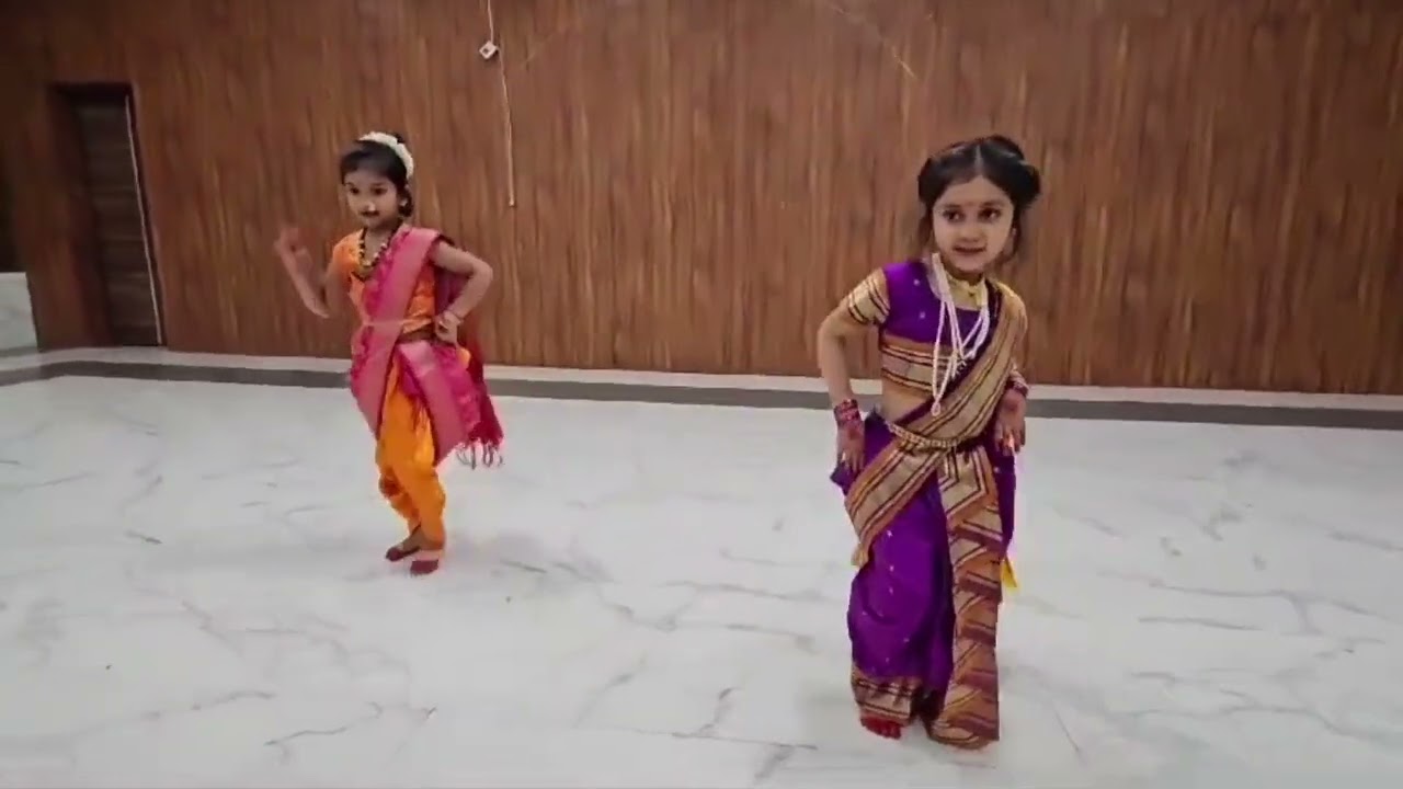 Mishi & vridhi dance 2022 chakradharpur