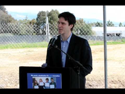 Luc Robitaille at Santa Barbara ice rink press con...