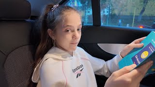 Am Uitat-O Pe Eva In Masina ?