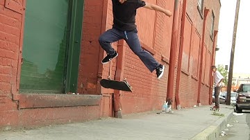 ZACH DOELLING - CRAZY ASS TRICK !!!