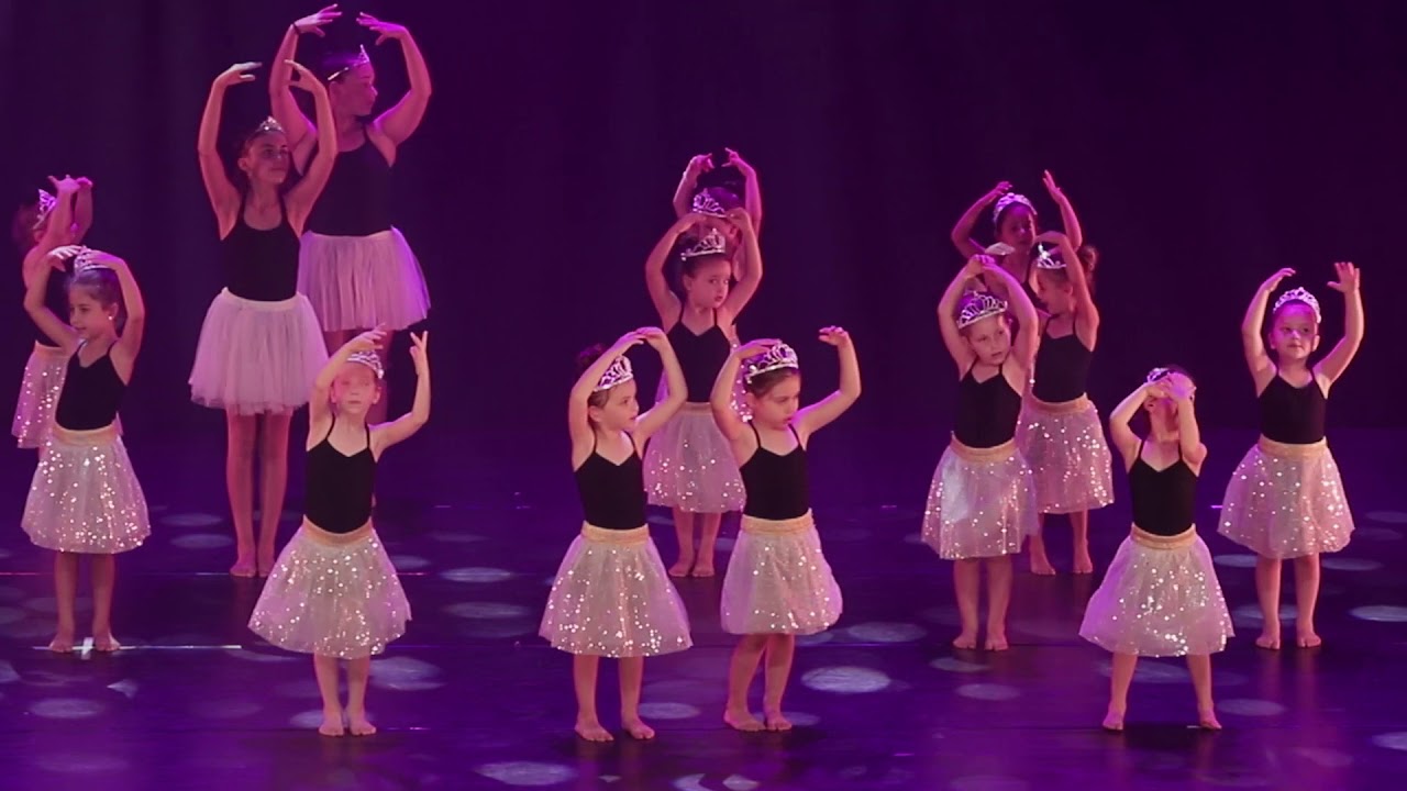 סטודיו דאנסאפ- רינה בלרינה