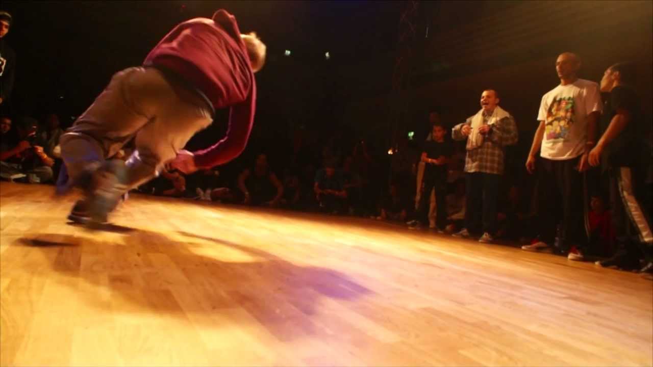 United Styles 2012 Final Deep trip ft Prada-G vs Top Side Dogz
