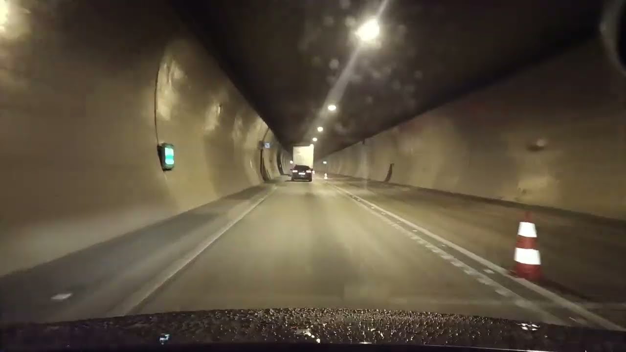 Dashcam Europe | Predor Karavanke / Karawankentunnel | SLO to AT | 03/2023
