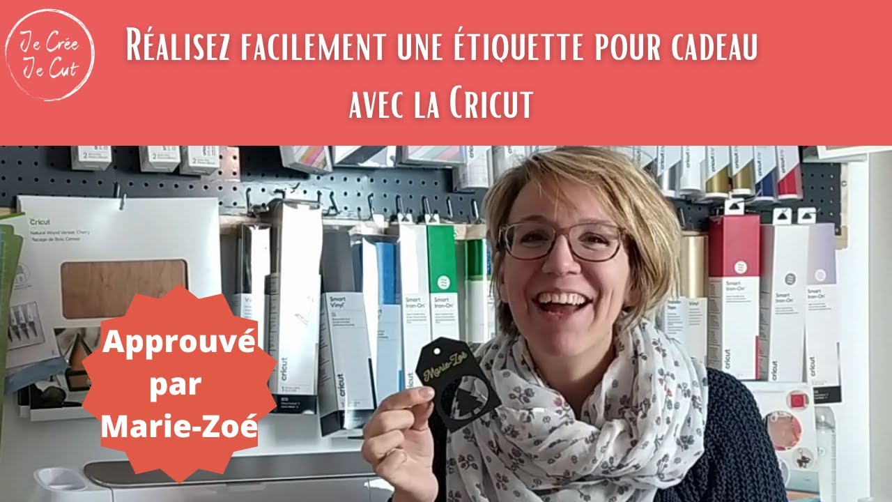 Réalisez des étiquettes pour cadeau facilement avec la Cricut!