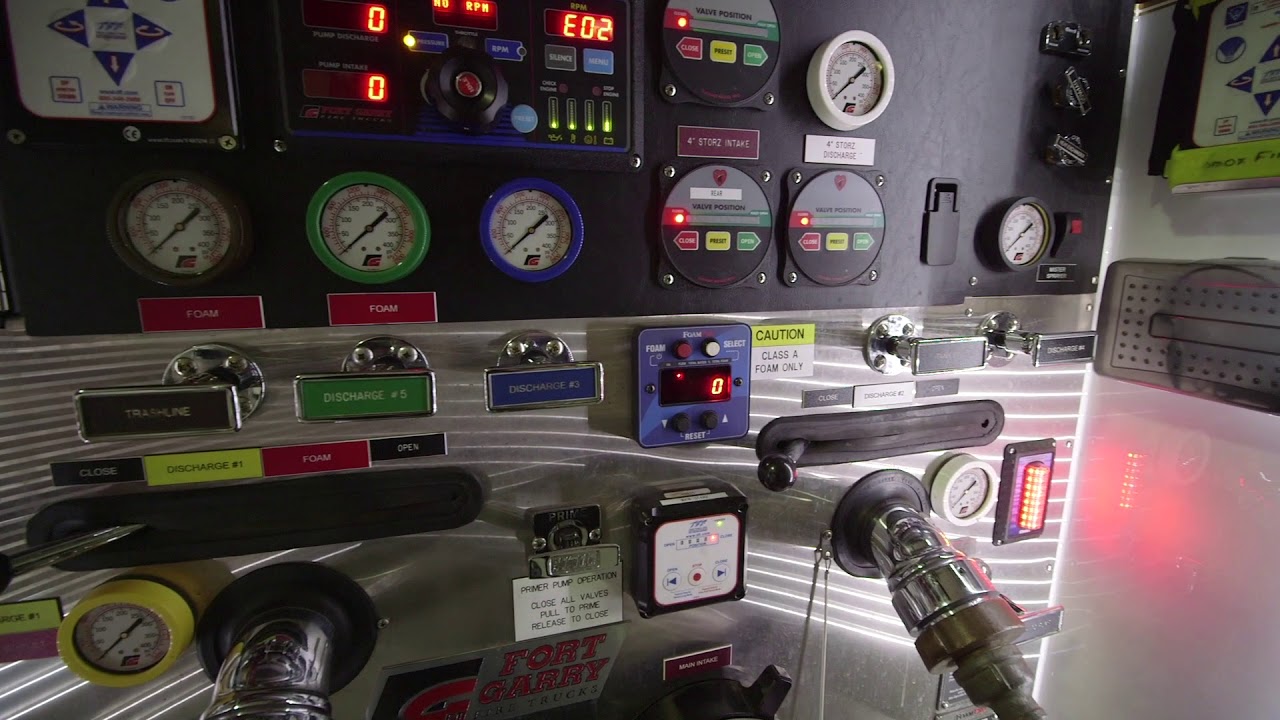 Comox Fire - Engine 33 Tour