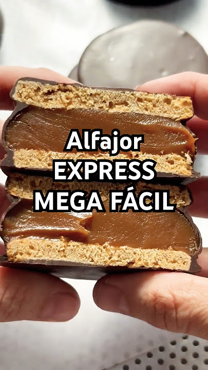 EXPRESS alfajor recipe, super easy to make. #recipe #chocolate #dulcedeleche #alfajores #express