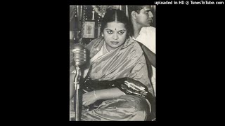 ML Vasanthakumari - nIrajAkSi kAmAkSi - hindOLam - dikshitar