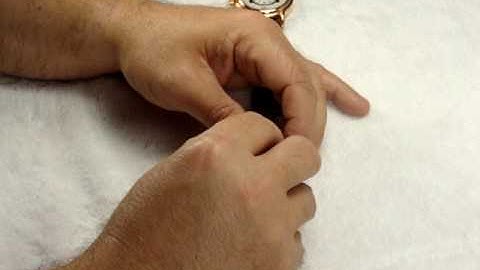 Deployment Clasp On Watches Demonstration