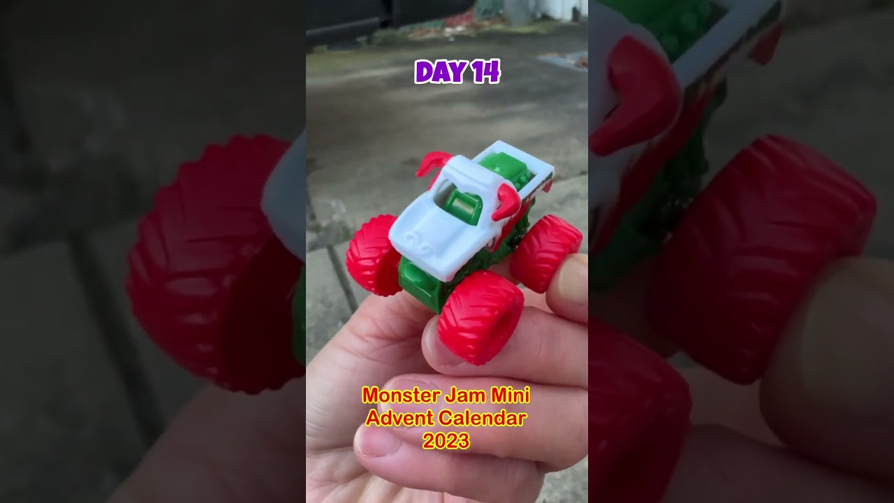 Day 14 - Christmas El Toro Loco Monster Truck 😱😱😱 Monster Jam Mini  Advent Calendar 2023 - YouTube