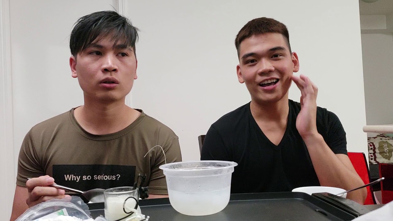 ĂN TÔ THẠCH DỪA KHỔNG LỒ. VÀ NHỮNG NỖI NIỀM KIẾM TIỀN NƠI XỨ NGƯỜI - YouTube