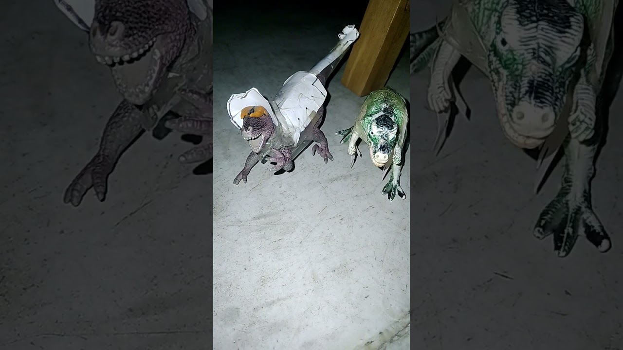 indoraptor gives scar king the worst beating ever