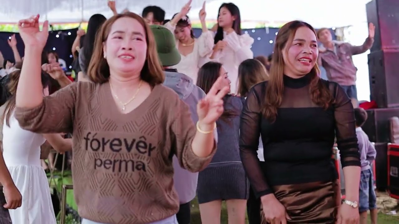 Bun Mán quẩy cực sung tại Mdrak / Bun Mán TV