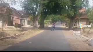 Story WA motor oleng