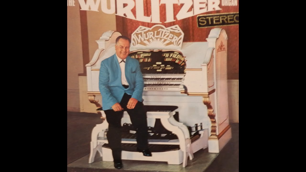 Vic Hammett at the Buckingham town hall WurliTzer.