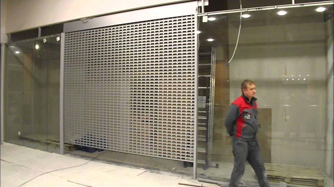 Роллетные решетки Алютех с электроприводом и электрозамком SAPF - YouTube