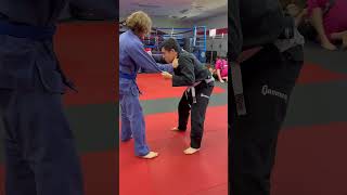 Brazilian Jiu Jitsu Class For Beginners #jiujitsu #brazilianjiujitsutraining #martialarts #mma