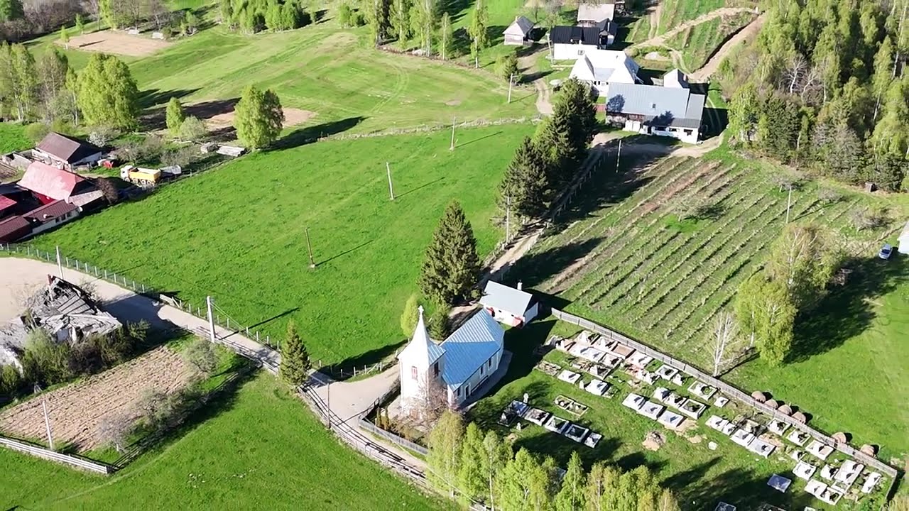 Biserica Râșca de sus - comuna Râșca, județul Cluj, România