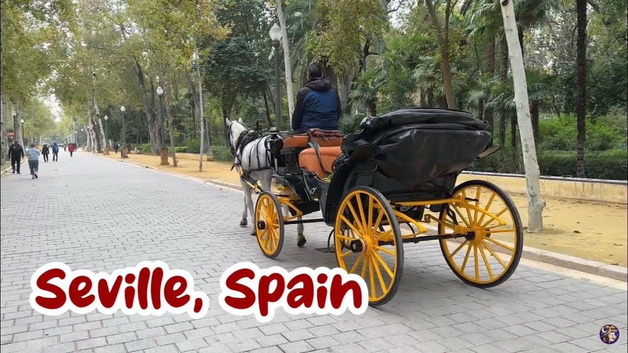 Exploring Seville, Spain for the First Time – Just Walking Around! 
