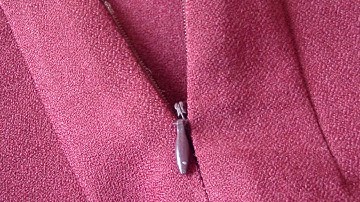 How to Sew an Invisible Zipper. Invisible Zipper Presser Foot Tutorial