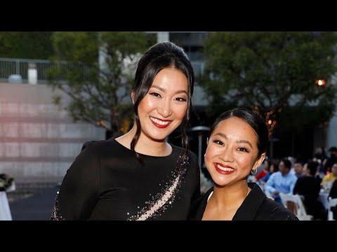 Stephanie Hsu Presents Honor To Kara Wang At Asia Society Southern California S 2022 Annual Gala 