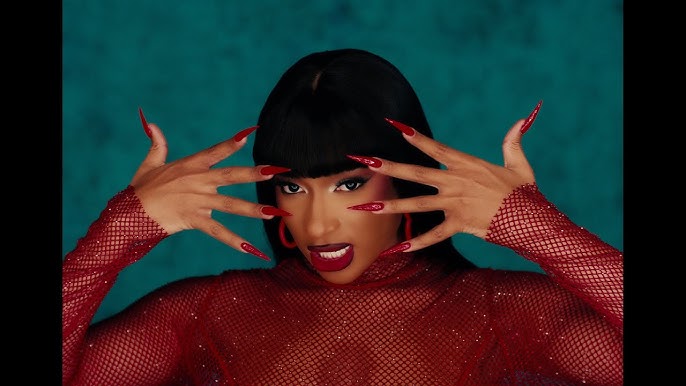 Көтерілген пизда порно