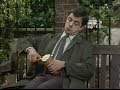 Mr Bean - Sandwich im Park