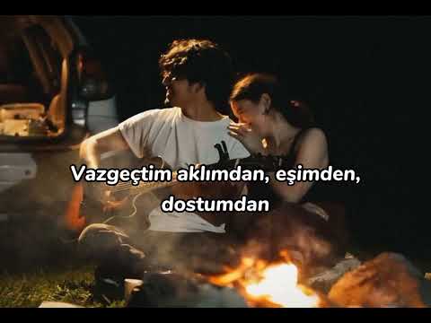 Güntaç Özdemir - Benimle Yan (Lyrics)