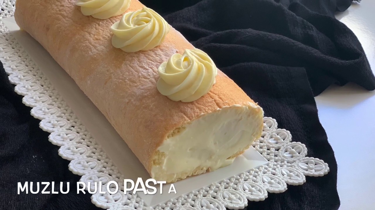 Yumuşacık kırılmadan kolay sarılan  Muzlu Rulo Pasta eski tadı yakalamak isteyenler için