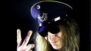 Video thumbnail of "Julian Cope/ Fear Loves This Place"
