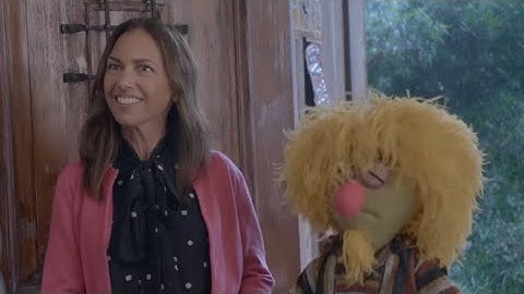 Susanna Hoffs - "Muppets Mayhem" Cameo