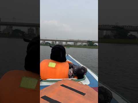 দূর থেকে এইখানে আসতে চাইলে মেট্রোরেল বেবহার করুন #shortsfeed