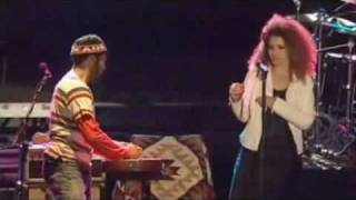 Video thumbnail of "Ben Harper e Vanessa da Mata - Boa Sorte.wmv"