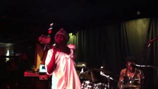 Anthony B - Everybody Needs Somebody to Love Pt 1 - LIVE @ 19 Broadway, Fairfax 2012