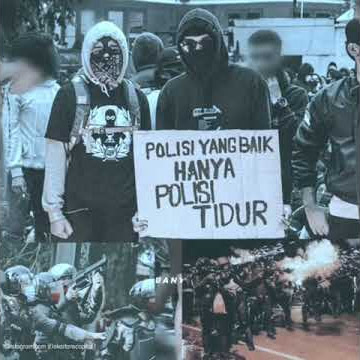 Lagu Sudut Pandang Ku Tentang Mereka