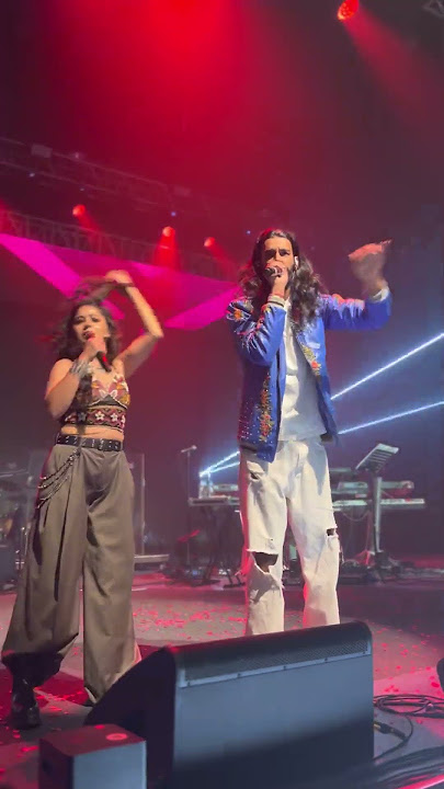 Bring the beat back by Sunidhi chauhan and Divyansh Kacholia Live performace | Hyderabad Live | DVK