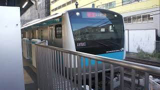 JR東日本E233系1000番台142編成快速大宮行き鶴見駅2番線から発車！