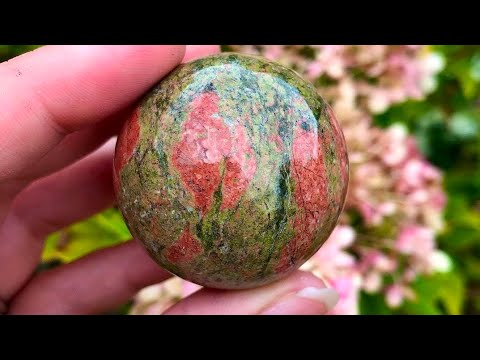 วีดีโอ: หินถูกสร้างขึ้นอย่างไร?