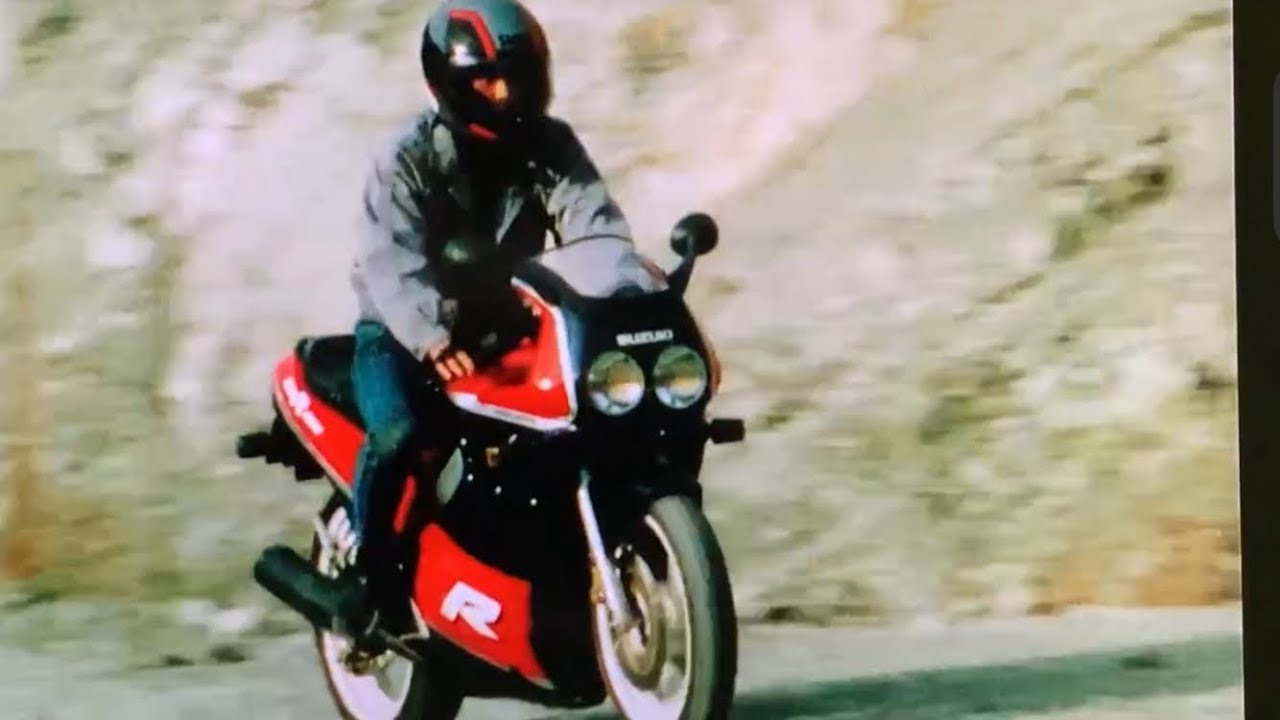 南光太郎 GSX-R400 - YouTube