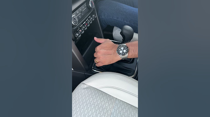 In a Thar Roxx diesel, 4x4 can be engaged via an additional stick shift. Here's how it is done